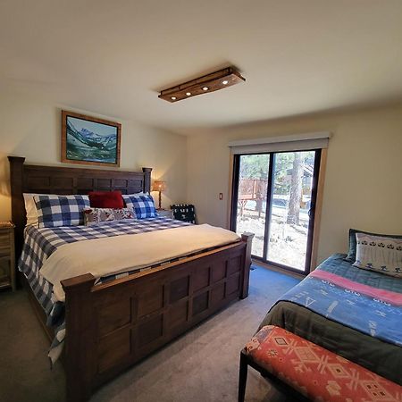 Four Seasons Getaway-Private Hot Spa With Pine Tree Views-Walk To Village And Pineknot Trailhead-Plus King Bed! 大熊湖 外观 照片