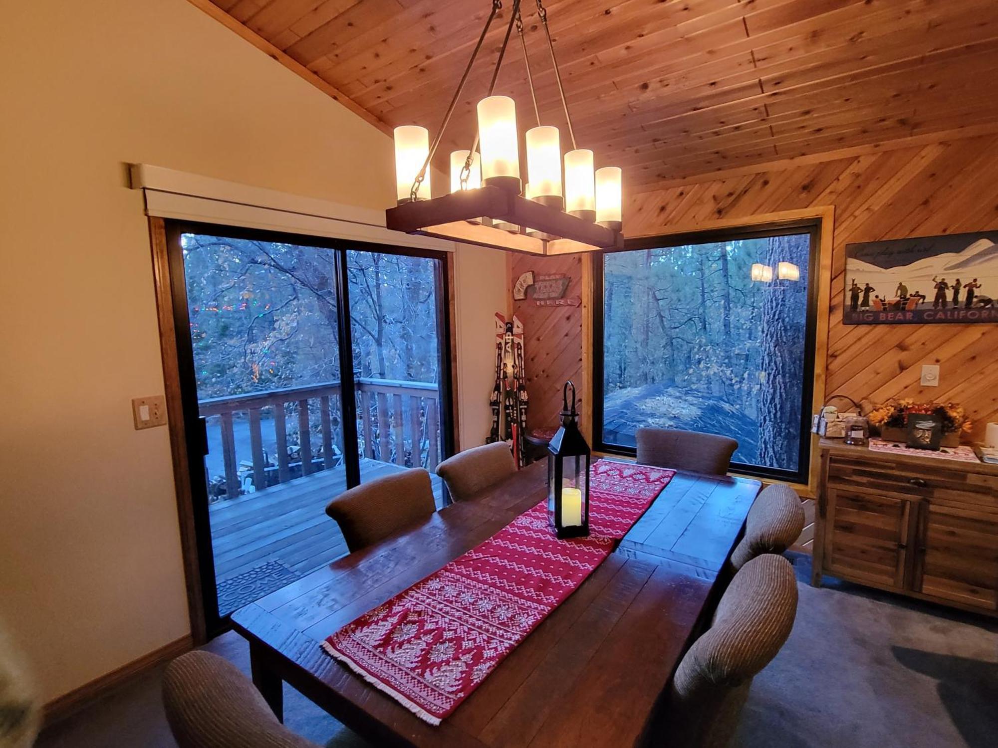 Four Seasons Getaway-Private Hot Spa With Pine Tree Views-Walk To Village And Pineknot Trailhead-Plus King Bed! 大熊湖 外观 照片